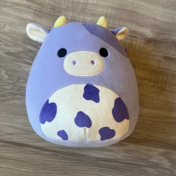 Purple cow squishmallow - Picture 1 of 2
